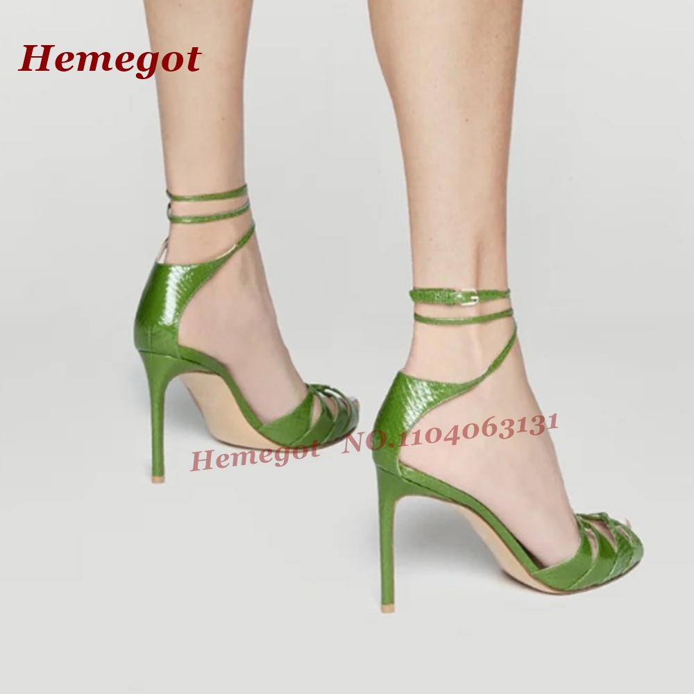 Grüne Riemchensandalen mit Kro – Sandal Strappy Heeled Bewertung und Preis